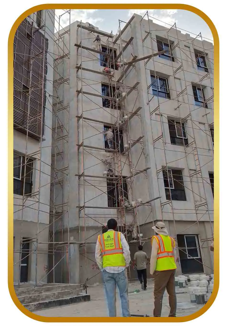 واجهة خارجية معزولة حرارياً